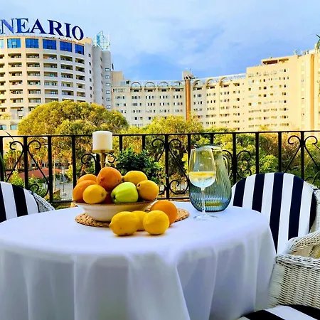 Royal Oropesa Apartman *